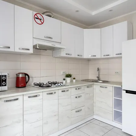 0131 Apartment Near Zhulyany Airport New Complex Kyiv Exterior photo