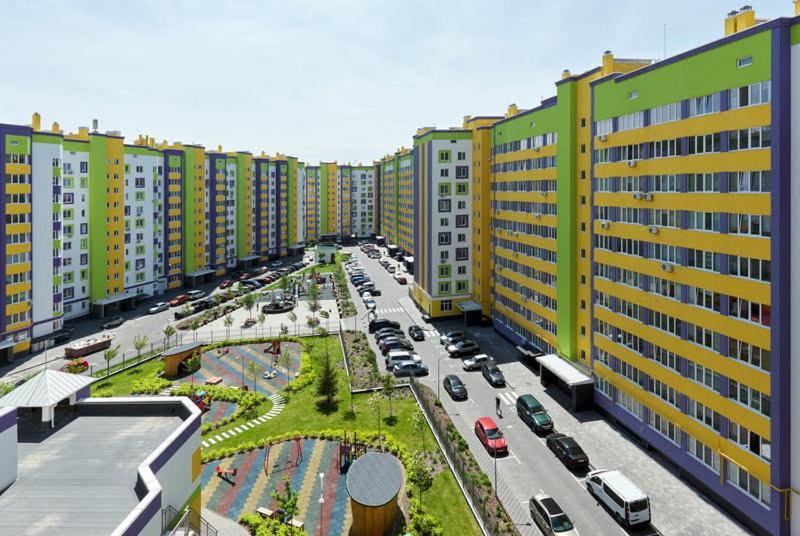 0131 Near Zhulyany Airport New Complex Apartament *